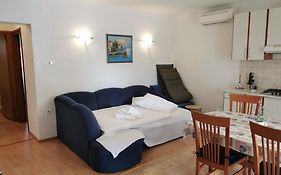 Apartments Dajana Silo